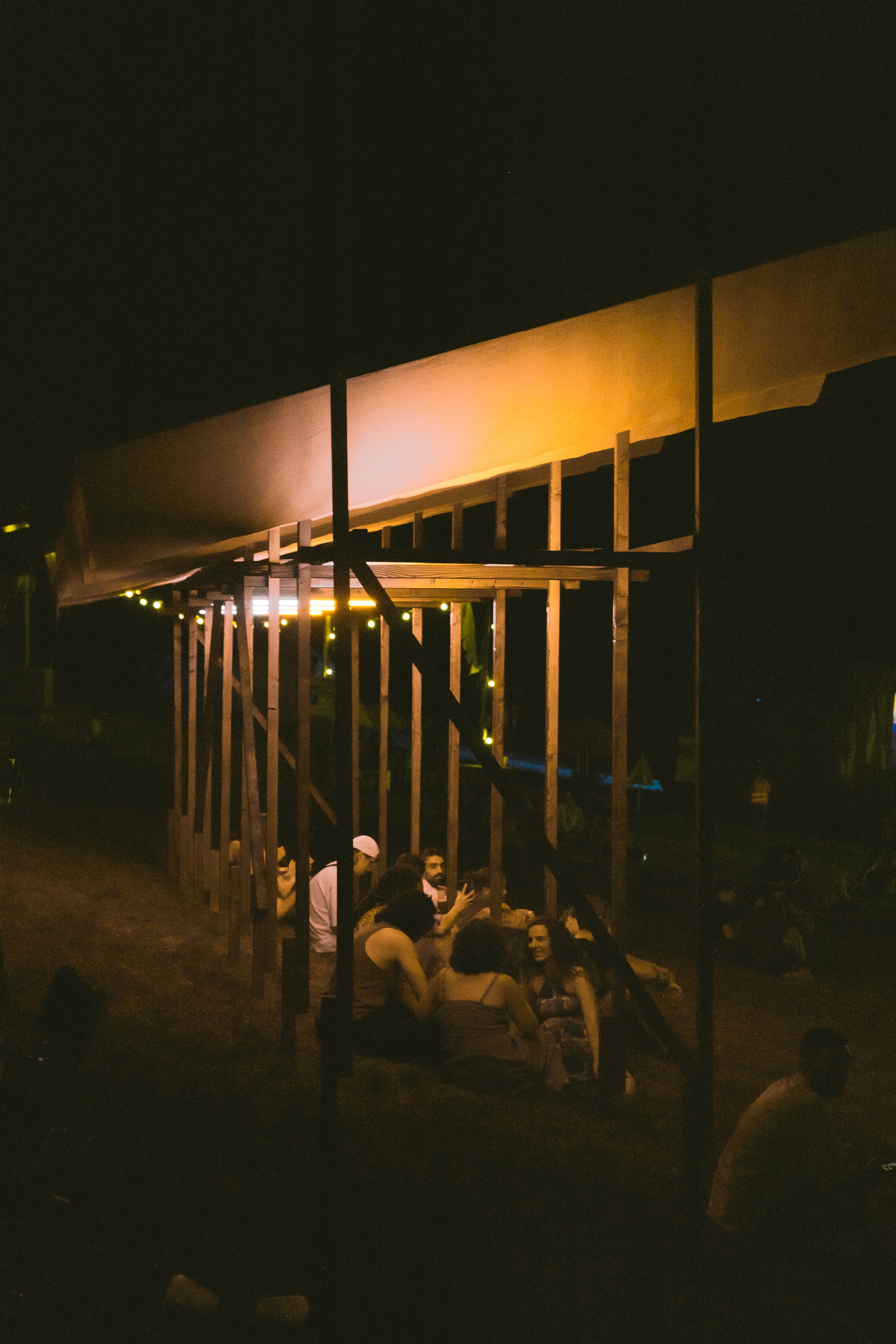 Parapente — nuit, public
